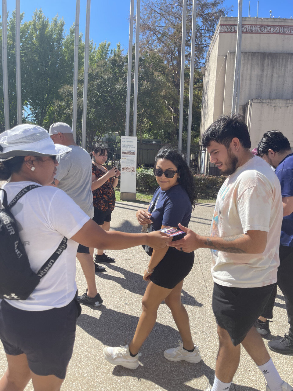 Cirque du Soleil - Dallas Street Team Takeover street team activation, photo 6 of 8