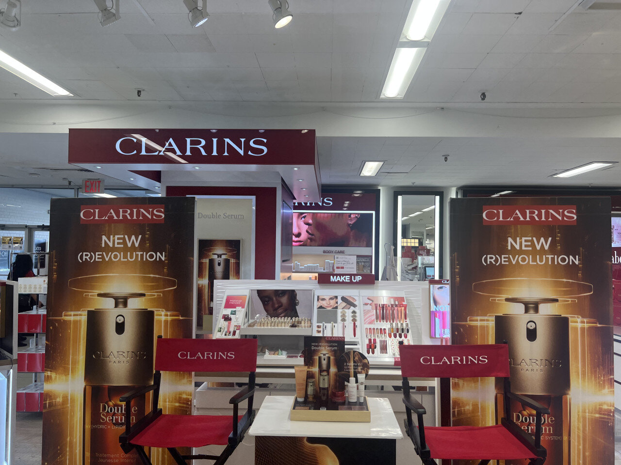 Clarins - Multi-Market Product Launch Tour street team activation, photo 7 of 8