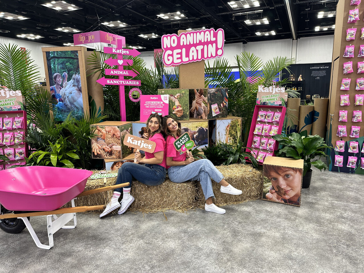 Katjes USA - Sweets & Snacks Trade Show street team activation, photo 6 of 8